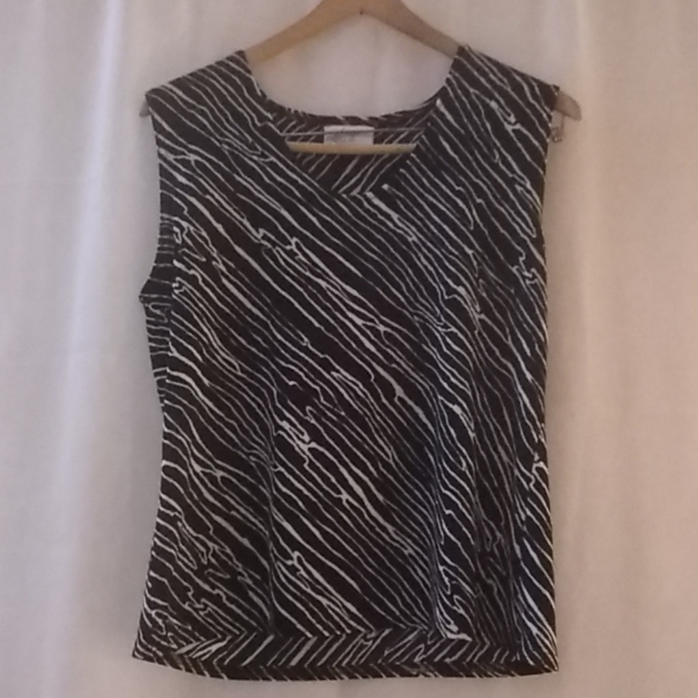 Kathy Lee women's sleeveless top size L